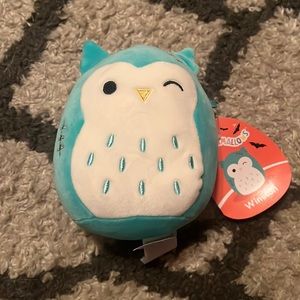 NWT squishmallow Winston